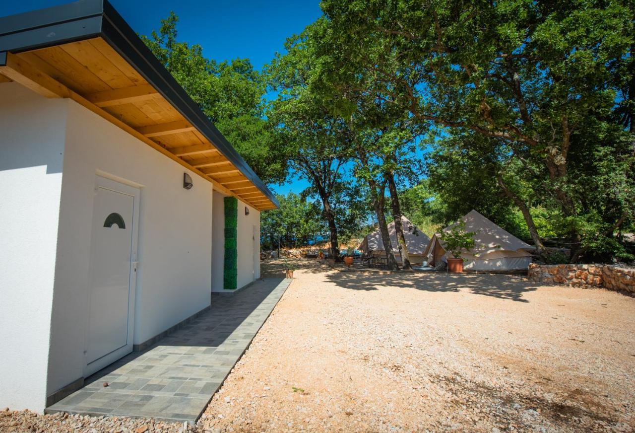 Rock Oak Glamping 3 Hotel อิโมตสกี ภายนอก รูปภาพ