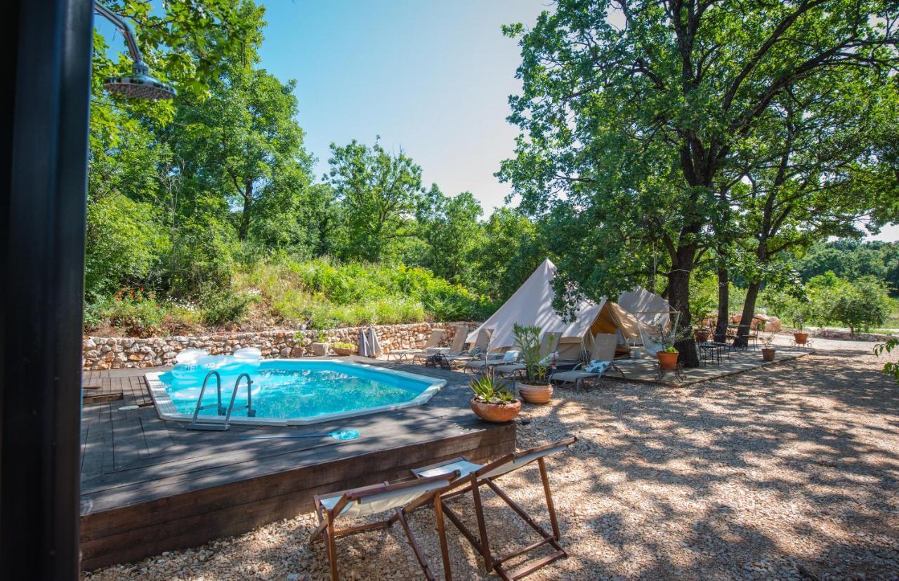Rock Oak Glamping 3 Hotel อิโมตสกี ภายนอก รูปภาพ